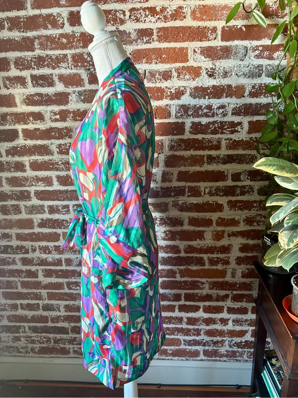 Vintage 80s/90s Cacique lingerie robe